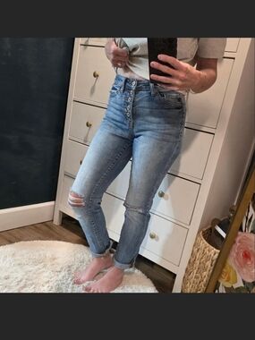 KanCan Light Blue High-Rise Button-Fly Ankle Jeans